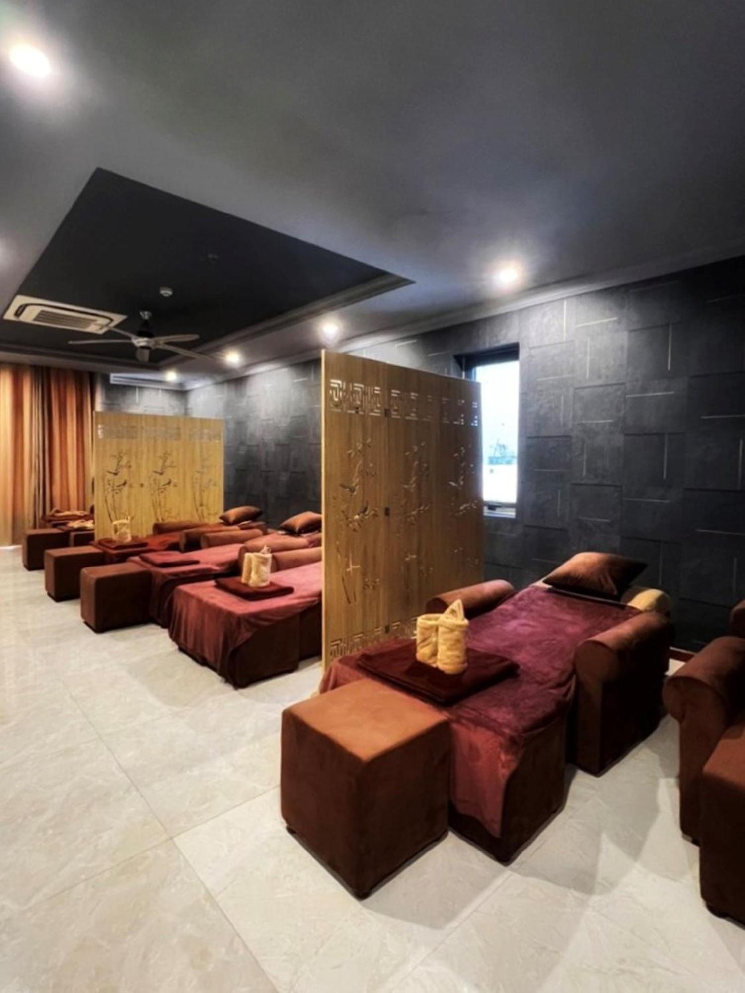K Hotel Sauna And Massage Дананг Екстер'єр фото
